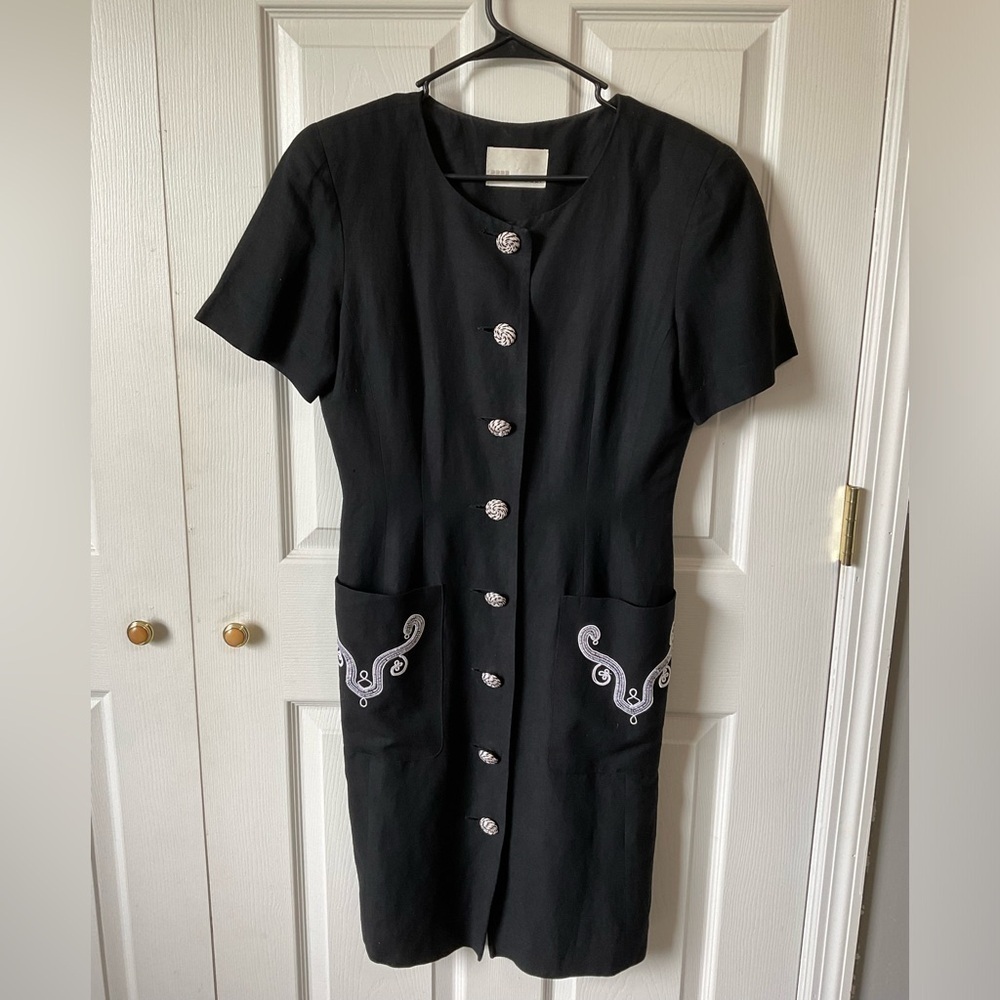 Dana Buckman dress. Size 8. Black. Linen blend.